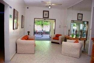 Hotel-Maison-Gautreaux-Lobby